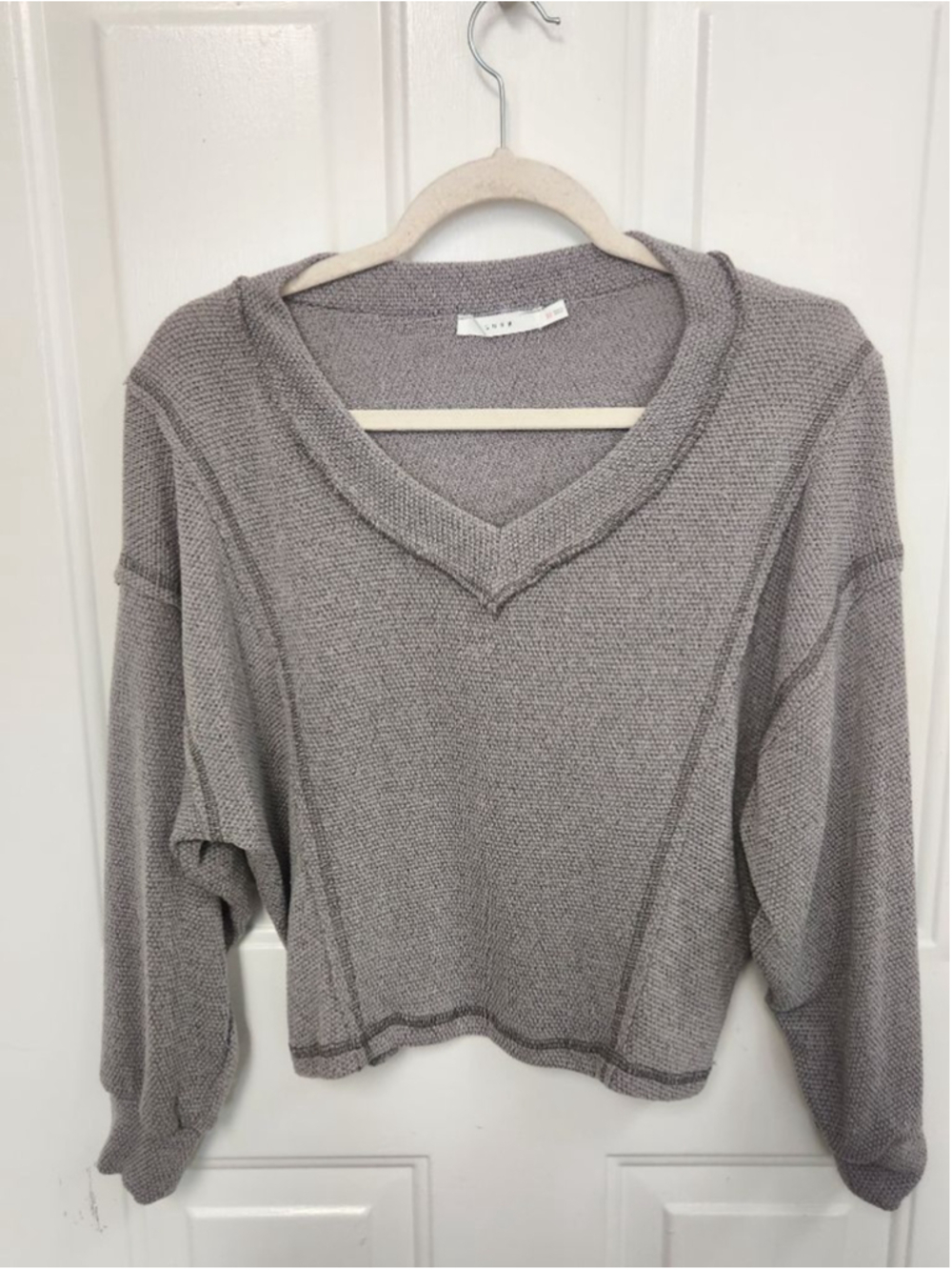 LUSH Gray V-Neck Sweater XS
